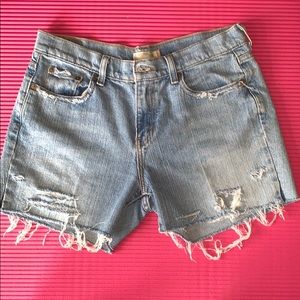 Levi’s distressed light washed denim shorts